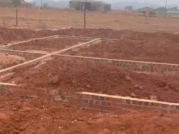 Esigodini, Industrial stand FOR SALE