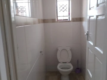 10 Bedroom House