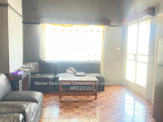 Entumbane,4 Bedroom House For Sale