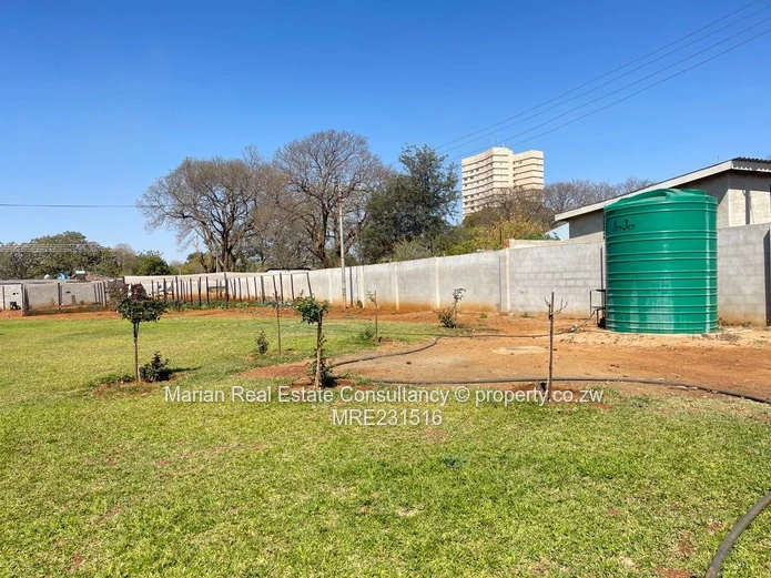 Kumalo ,5 Bedroom Home For Sale