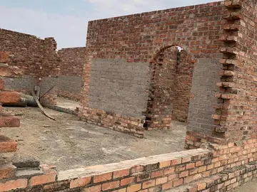 Stands & Residential Land