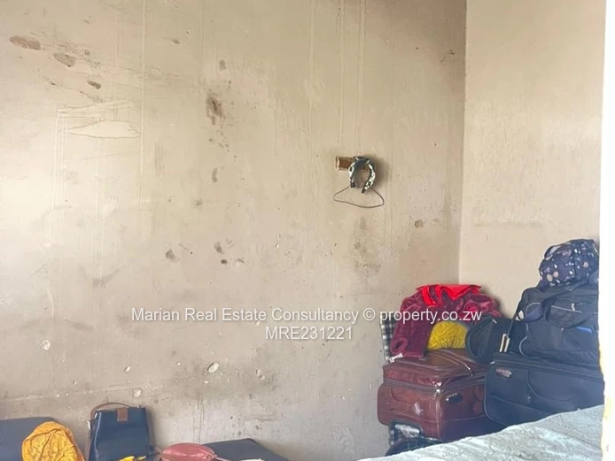 Entumbane,4 Bedroom House For Sale