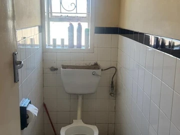 2 Bedroom Flat & Apartment