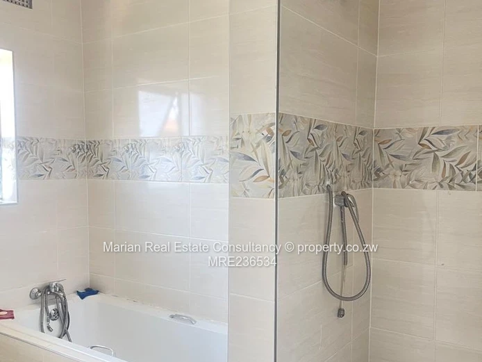 2 Bedroom Home, Selbourne Brooke FOR RENT