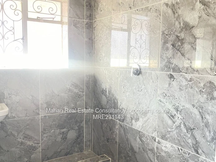 3 Bedroom House, Bradfield  For Rent