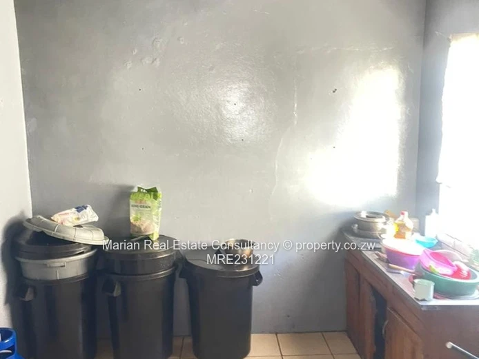 Entumbane,4 Bedroom House For Sale