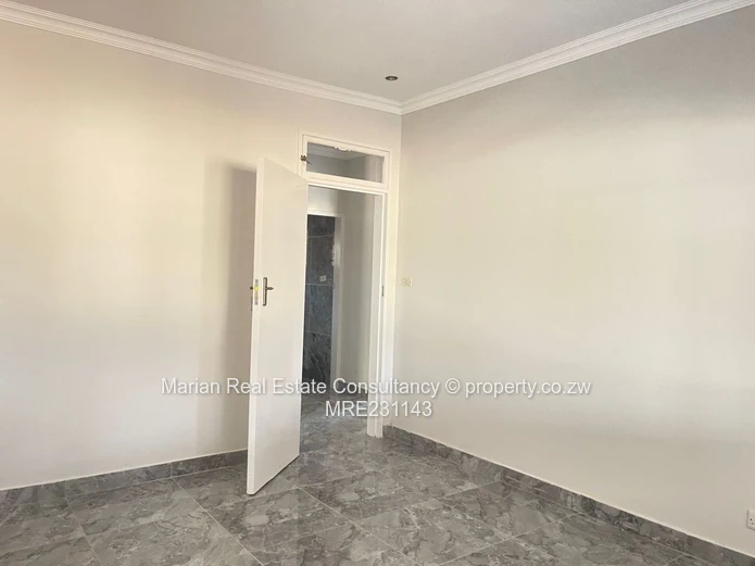 3 Bedroom House, Bradfield  For Rent