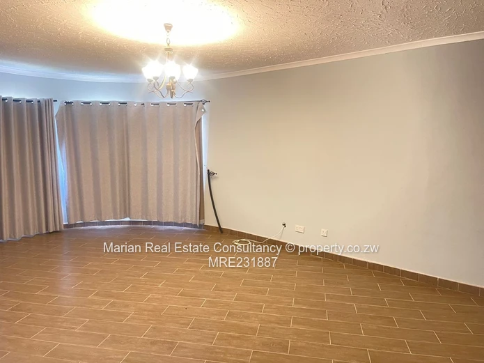 5 Bedroom House,Selbourne Brooke FOR RENT