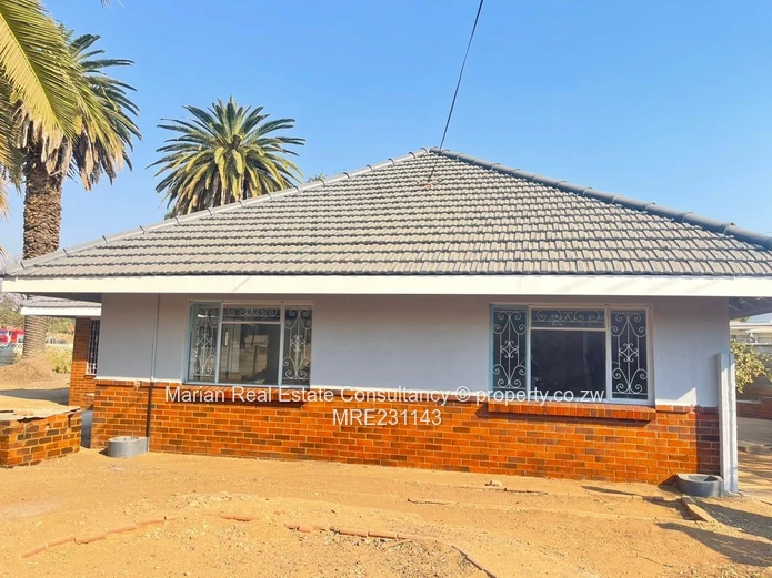 3 Bedroom House, Bradfield  For Rent